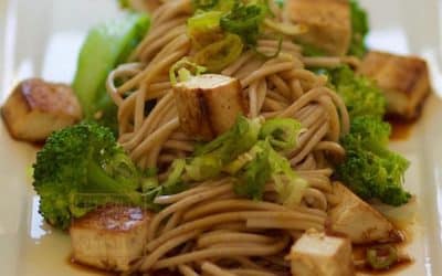 Peanutty Soba Noodles with BBQ Tofu and Veggies
